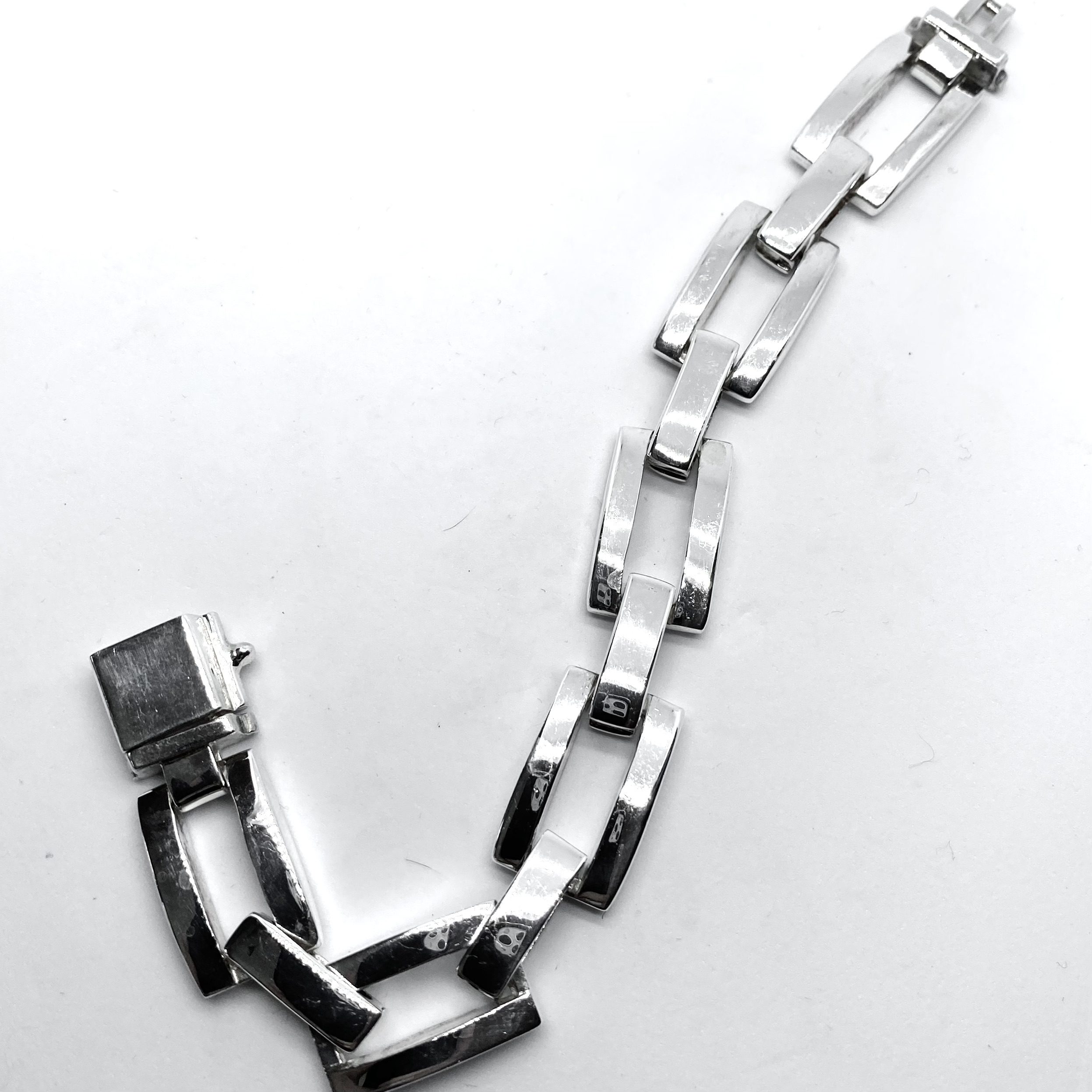 Robert Lee Morris Sterling Silver Open Rectangular Link Robert Lee Morris Sterling Silver Open Rectangular Link
