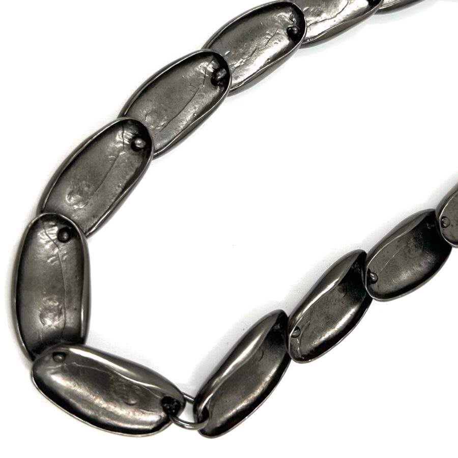 Robert Lee Morris Gunmetal Medium Oval Pebble Necklace - Image 3