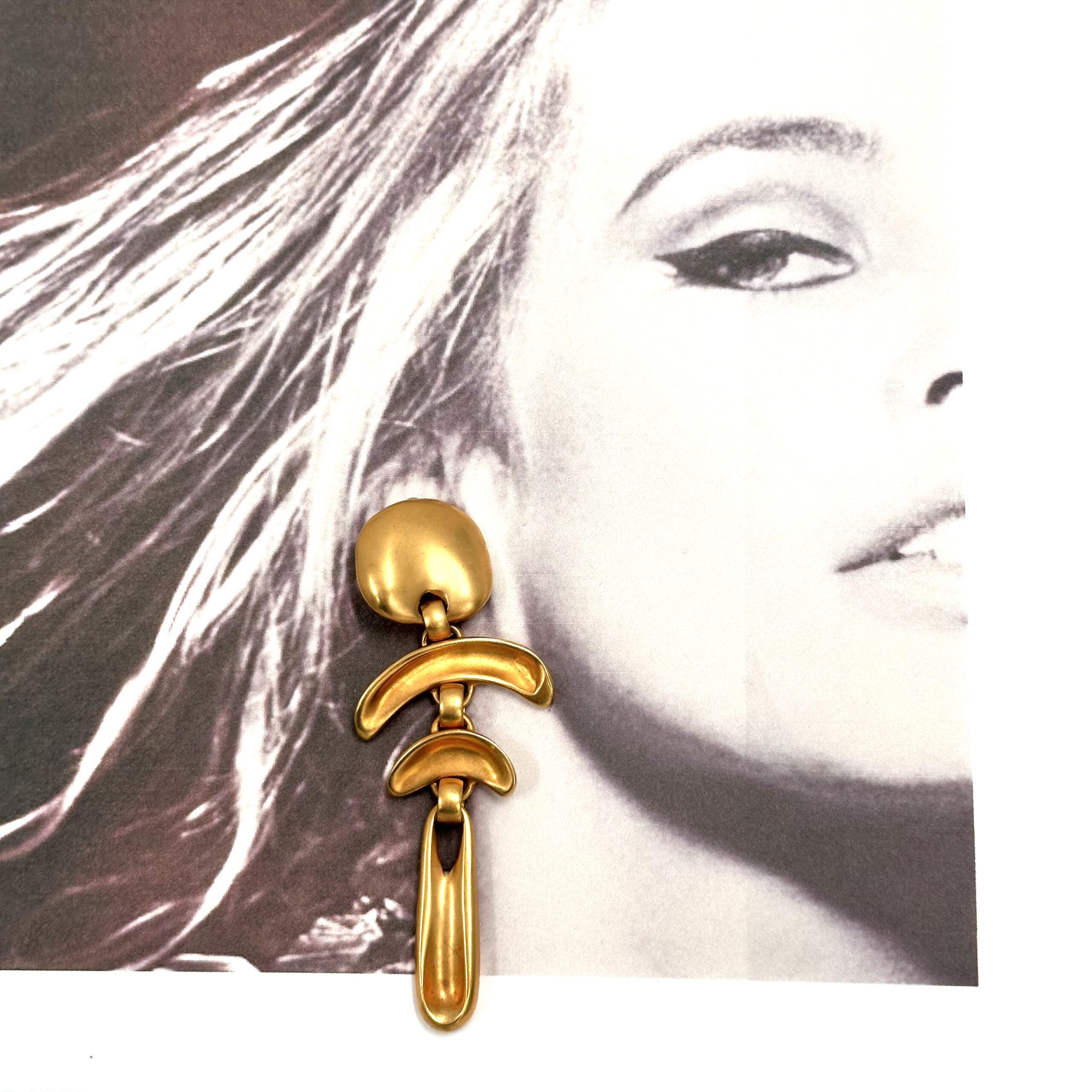 Robert Lee Morris Large Ribbed Torso Earring - Image 2